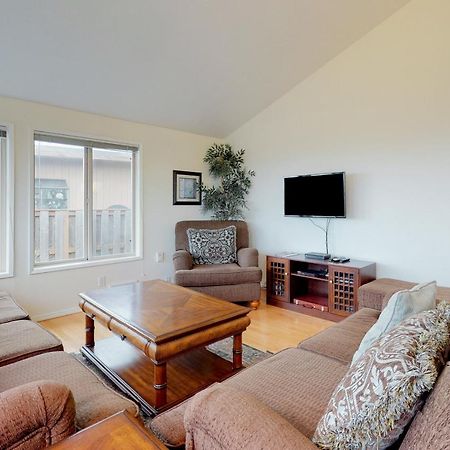 Newport'S Cypress Oceanview Home Exterior photo