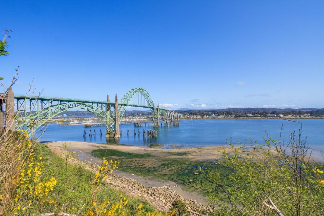 Newport'S Cypress Oceanview Home Exterior photo