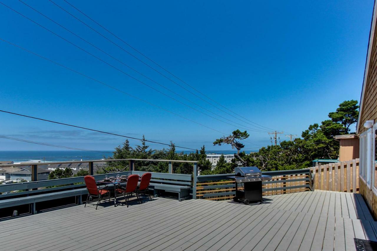 Newport'S Cypress Oceanview Home Exterior photo